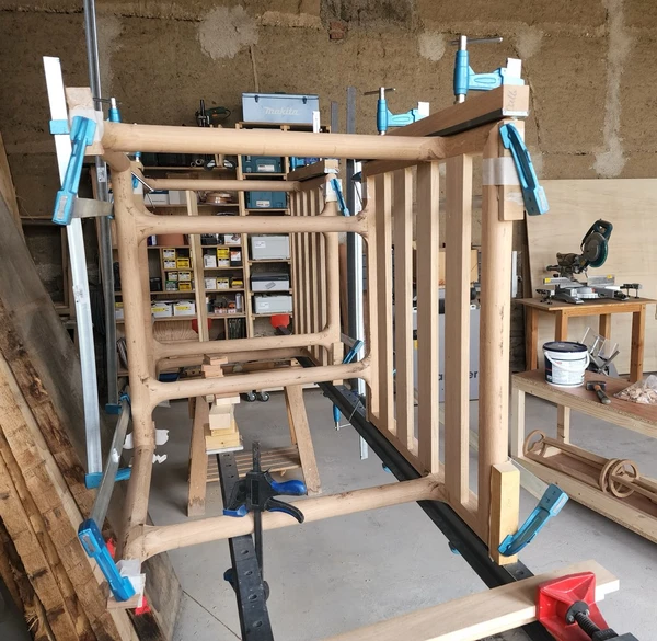 Collage des fauteuils N°91